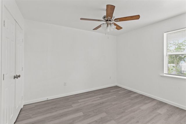 316 20th Street 3, San Leon, TX 77539