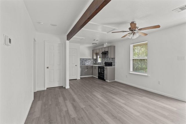 316 20th Street 3, San Leon, TX 77539