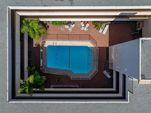 5015 Cape May 108, San Diego, CA 92107