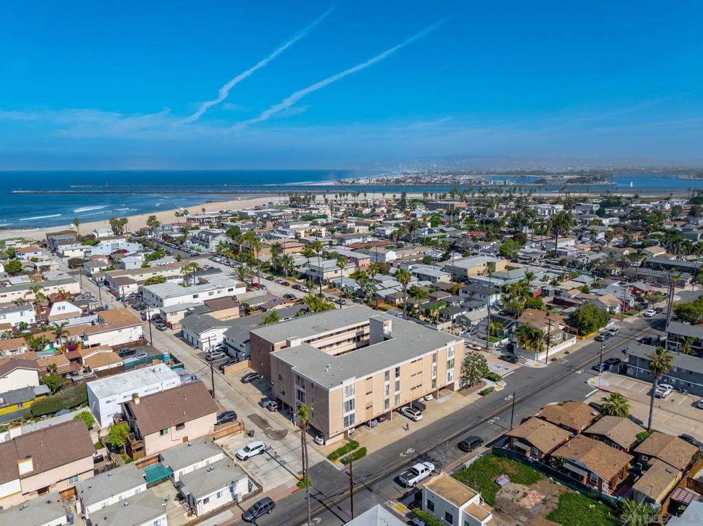 5015 Cape May 108, San Diego, CA 92107