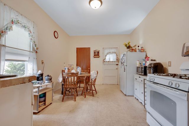 2858 W 38th Place, Chicago, IL 60632