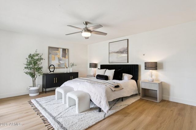 7827 E MORELAND Street, Scottsdale, AZ 85257