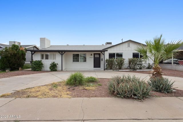 7827 E MORELAND Street, Scottsdale, AZ 85257