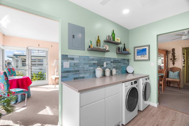 561 Bayshore Drive 7, Fort Lauderdale, FL 33304