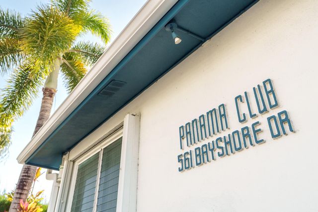 561 Bayshore Drive 7, Fort Lauderdale, FL 33304