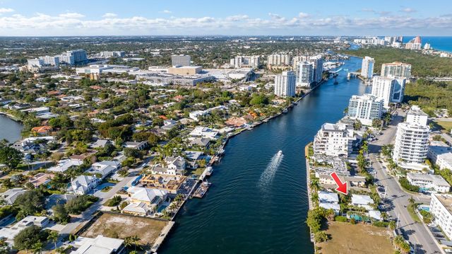 561 Bayshore Drive 7, Fort Lauderdale, FL 33304