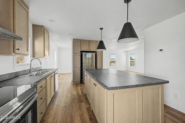 341 S MALCOLM Drive, Apache Junction, AZ 85120