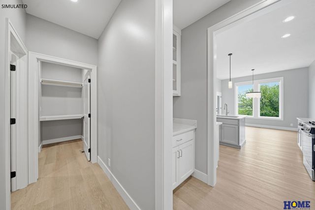 7565 Bernard Drive, Lincoln, NE 68516