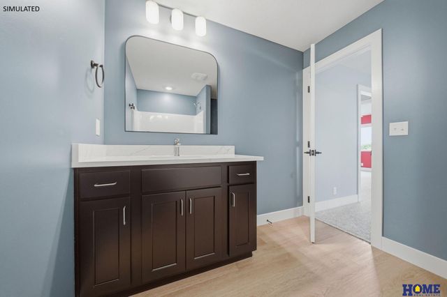 7565 Bernard Drive, Lincoln, NE 68516