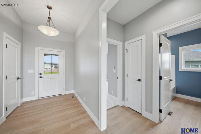 7565 Bernard Drive, Lincoln, NE 68516