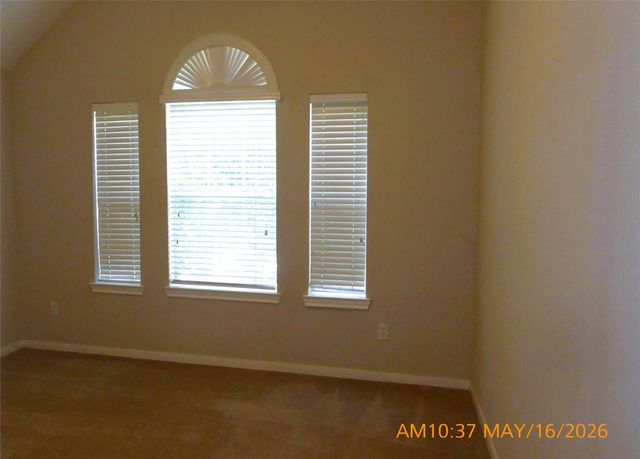 10142 Lazy Lagoon, Houston, TX 77065