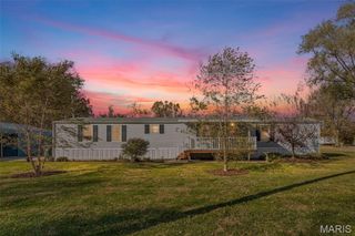 1525 Alvina Drive, Dupo, IL 62239