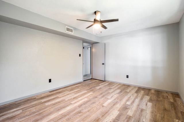 3913 Inwood Road 2006, Dallas, TX 75209