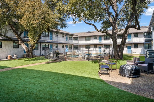 3913 Inwood Road 2006, Dallas, TX 75209