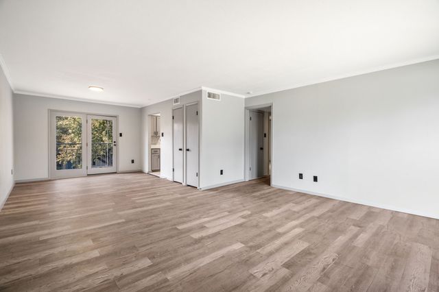 3913 Inwood Road 2006, Dallas, TX 75209