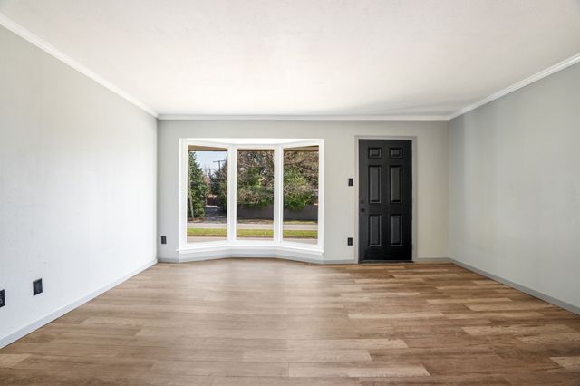 3913 Inwood Road 2006, Dallas, TX 75209