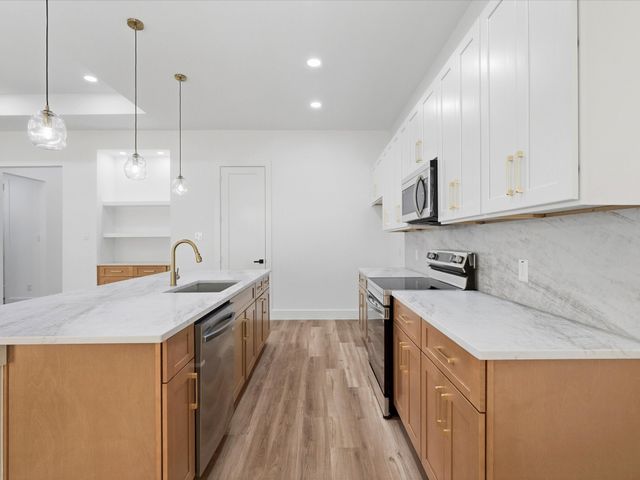 2642 Durham Street, Dallas, TX 75241