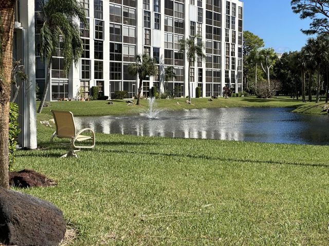 6662 Boca Del Mar Drive 111, Boca Raton, FL 33433