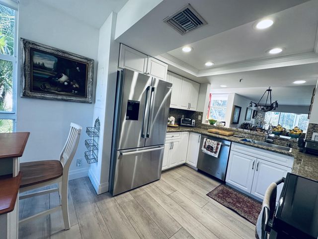 6662 Boca Del Mar Drive 111, Boca Raton, FL 33433