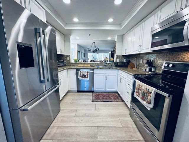 6662 Boca Del Mar Drive 111, Boca Raton, FL 33433