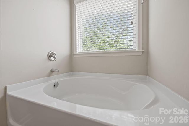 103 Hedgewood Drive, Mooresville, NC 28115