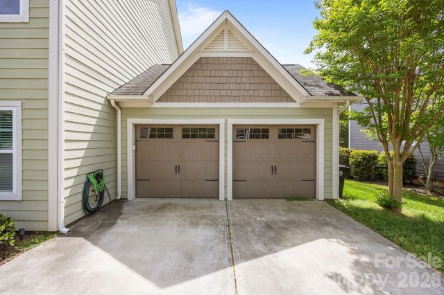 103 Hedgewood Drive, Mooresville, NC 28115