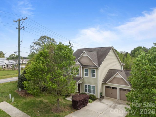 103 Hedgewood Drive, Mooresville, NC 28115