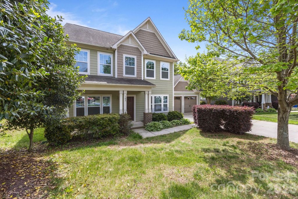 103 Hedgewood Drive, Mooresville, NC 28115