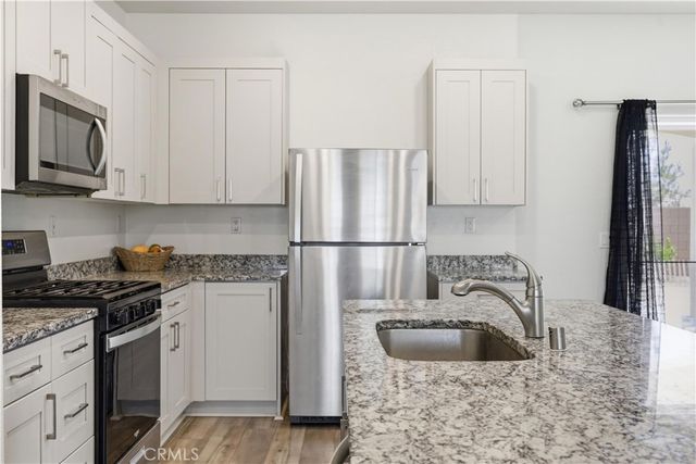 11179 Kanow, Victorville, CA 92392