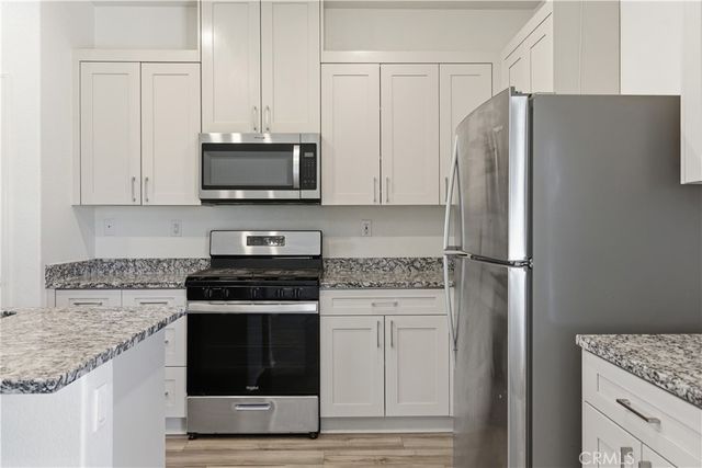 11179 Kanow, Victorville, CA 92392