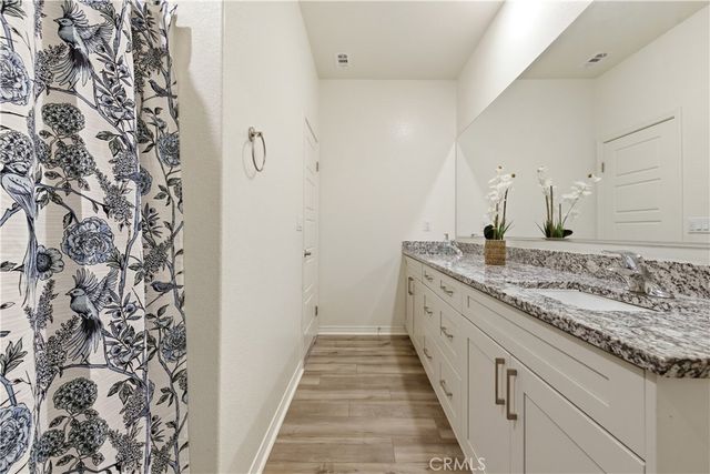 11179 Kanow, Victorville, CA 92392
