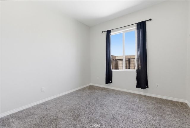 11179 Kanow, Victorville, CA 92392
