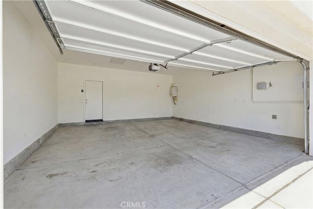 11179 Kanow, Victorville, CA 92392