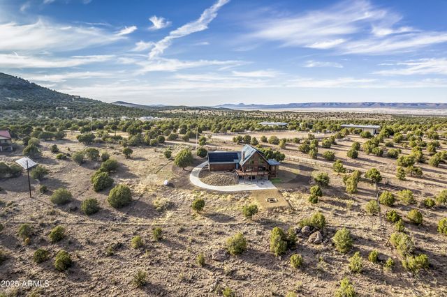 4177 W FINCH HOLLOW Avenue, Chino Valley, AZ 86323