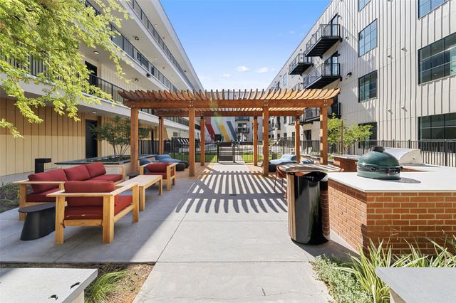 4315 S Congress Ave 332, Austin, TX 78745