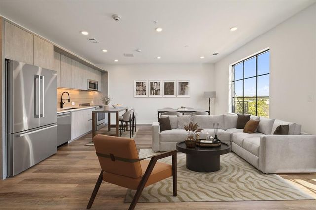 4315 S Congress Ave 332, Austin, TX 78745