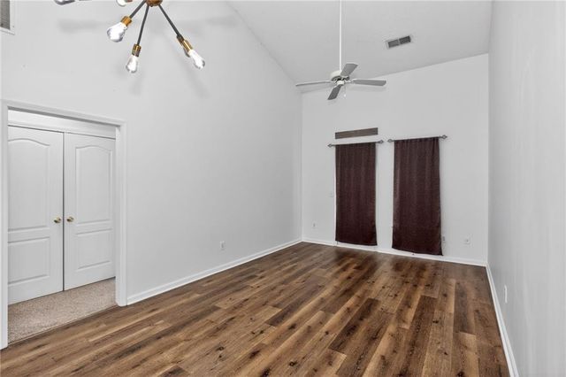 304 Fox Overlook, Woodstock, GA 30188