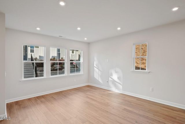 200 Solaire Alley, Wake Forest, NC 27587