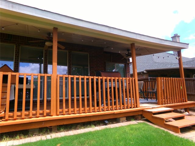 663 Morgan Drive, Grand Prairie, TX 75052
