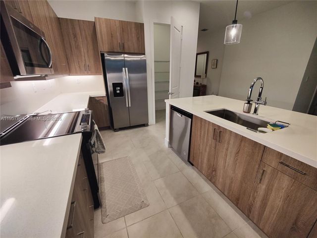 5077 GAMBERO WAY 5077, Other City - In The State Of Florida, FL 34142