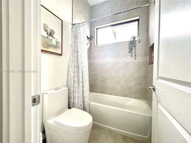 5077 GAMBERO WAY 5077, Other City - In The State Of Florida, FL 34142