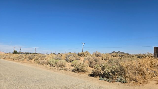 98th St Near Evergreen Ave, California City, CA 93505