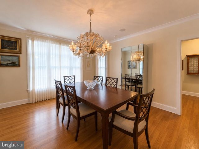 1443 LANES END, Villanova, PA 19085