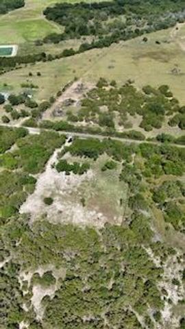 3923 County Road 1007, Glen Rose, TX 76043