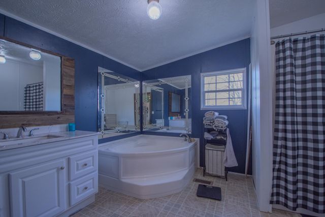 3750 Fall River Rd, Pulaski, TN 38478