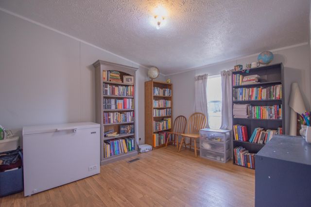 3750 Fall River Rd, Pulaski, TN 38478