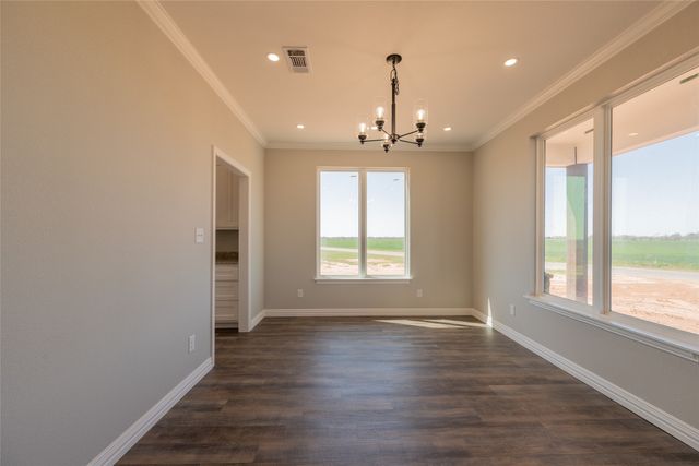 2567 FM 368, Iowa Park, TX 76367