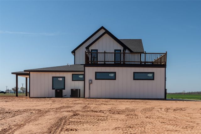 2567 FM 368, Iowa Park, TX 76367