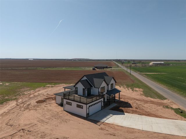 2567 FM 368, Iowa Park, TX 76367