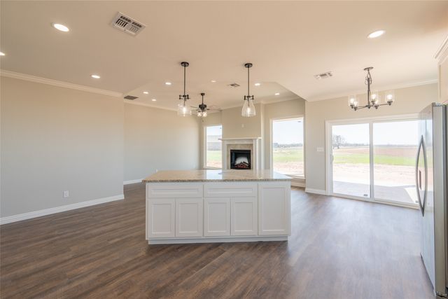 2567 FM 368, Iowa Park, TX 76367